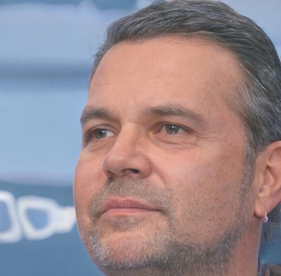 Portrait de Romain Dubois, expert en finance